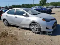 2017 Toyota COROLLA фото