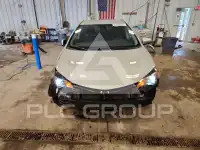 2017 Toyota COROLLA фото