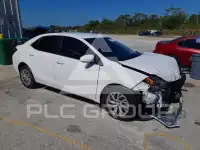 2017 Toyota COROLLA фото
