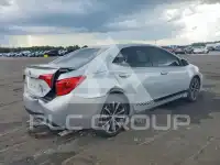 2017 Toyota COROLLA фото