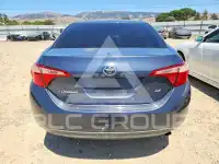 2017 Toyota COROLLA фото