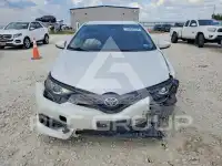 2017 Toyota COROLLA фото