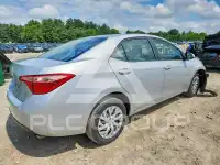 2017 Toyota COROLLA фото