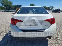 2017 Toyota COROLLA фото