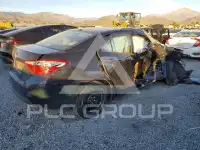 2017 Toyota COROLLA фото