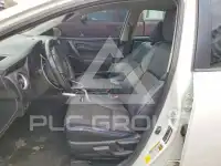 2017 Toyota COROLLA фото