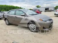 2017 Toyota COROLLA фото