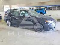 2017 Toyota COROLLA фото