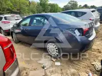 2017 Toyota COROLLA фото