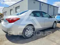 2017 Toyota COROLLA фото