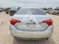 2017 Toyota COROLLA фото
