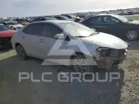 2017 Toyota COROLLA фото