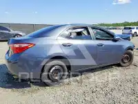 2017 Toyota COROLLA фото