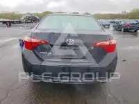2017 Toyota COROLLA фото