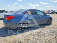 2017 Toyota COROLLA фото