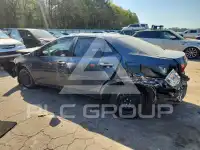 2017 Toyota COROLLA фото