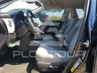 2017 Toyota COROLLA фото