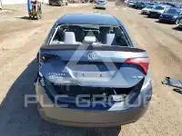 2017 Toyota COROLLA фото