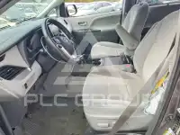 2017 Toyota SIENNA photo