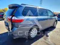 2017 Toyota SIENNA фото