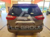 2017 Toyota SIENNA фото