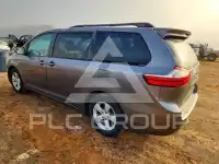 2017 Toyota SIENNA фото