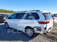 2017 Toyota SIENNA фото