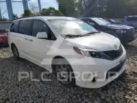 2017 Toyota SIENNA фото