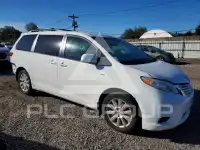 2017 Toyota SIENNA фото