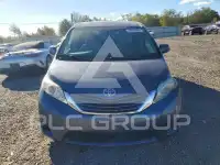 2017 Toyota SIENNA фото