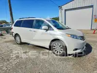 2017 Toyota SIENNA фото