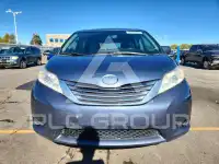 2017 Toyota SIENNA фото