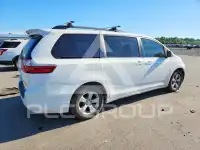 2017 Toyota SIENNA фото