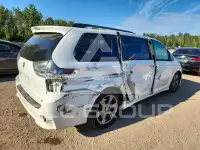 2017 Toyota SIENNA фото