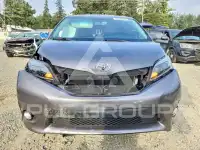 2017 Toyota SIENNA фото