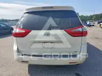 2017 Toyota SIENNA фото