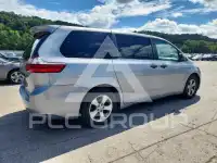 2017 Toyota SIENNA фото