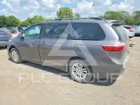 2017 Toyota SIENNA фото