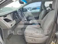 2017 Toyota SIENNA фото