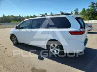 2017 Toyota SIENNA фото