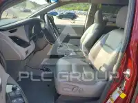 2017 Toyota SIENNA фото