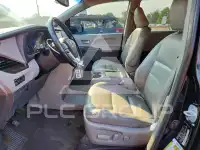 2017 Toyota SIENNA фото