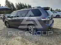 2017 Toyota SIENNA фото
