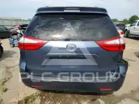 2017 Toyota SIENNA photo
