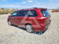 2017 Toyota SIENNA фото