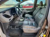 2017 Toyota SIENNA photo