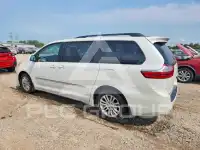 2017 Toyota SIENNA фото