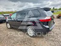 2017 Toyota SIENNA photo