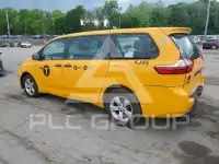 2017 Toyota SIENNA фото