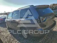 2017 Toyota SIENNA photo